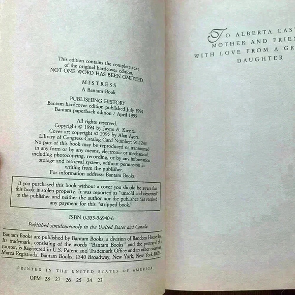 Amanda Quick Mistress - Picture 2 of 4